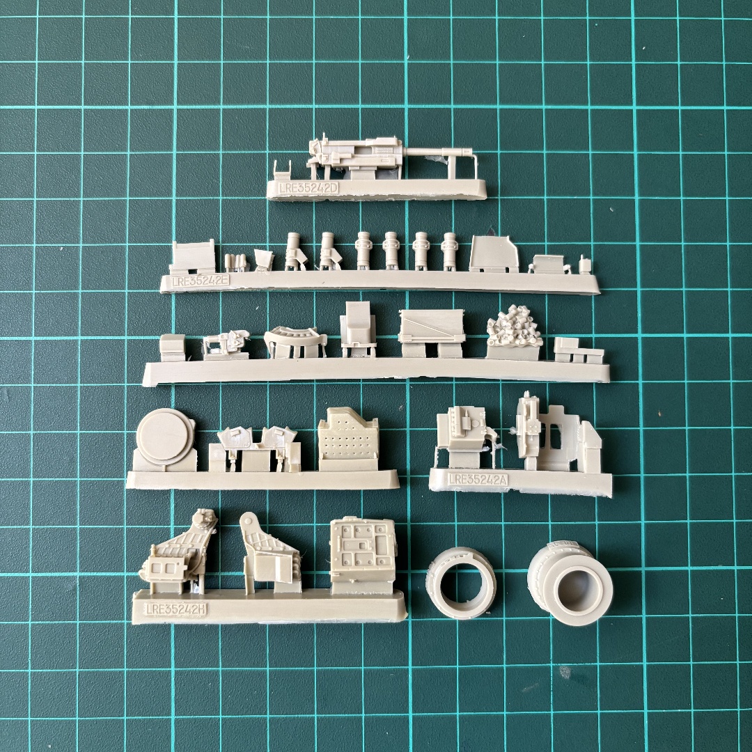 40MM resin unpainted model kit - огляд і ціна Model Kit Weapons