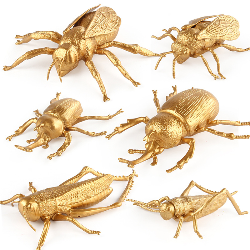 Simulated Insect Animal Model  - огляд і ціна Model Kit Lizard