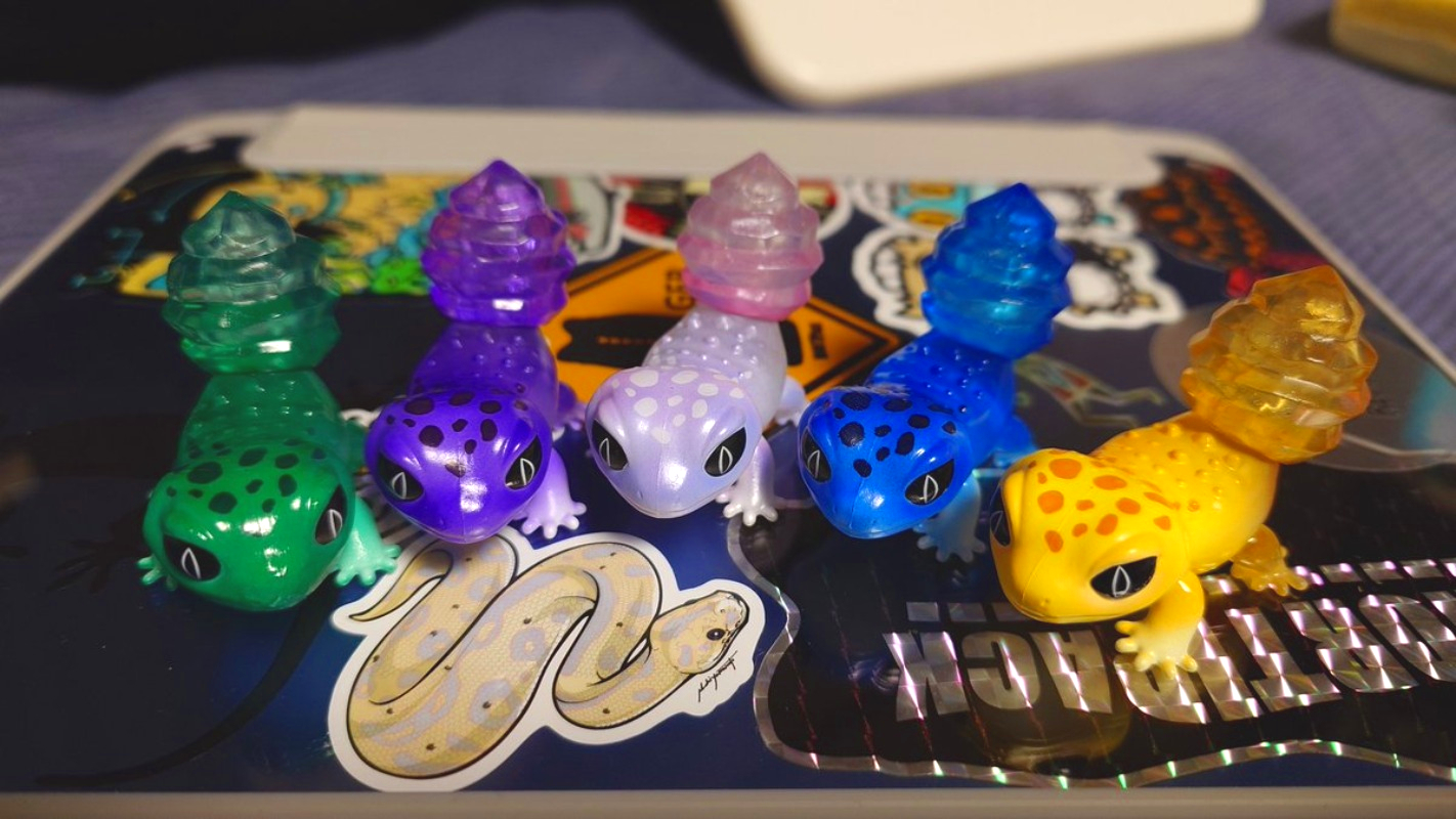 Qualia capsule toys cute kawai - огляд і ціна Model Kit Lizard