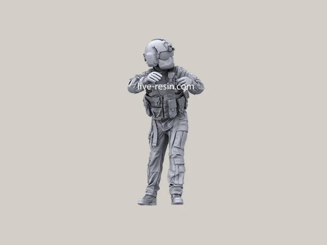 1:35 Die Cast Resin Figure Ass - огляд і ціна Model Kit Weapons